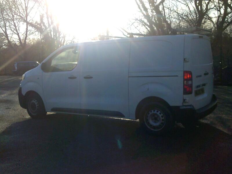 PEUGEOT EXPERT 1.5 BlueHDi 1000 Professional 2020