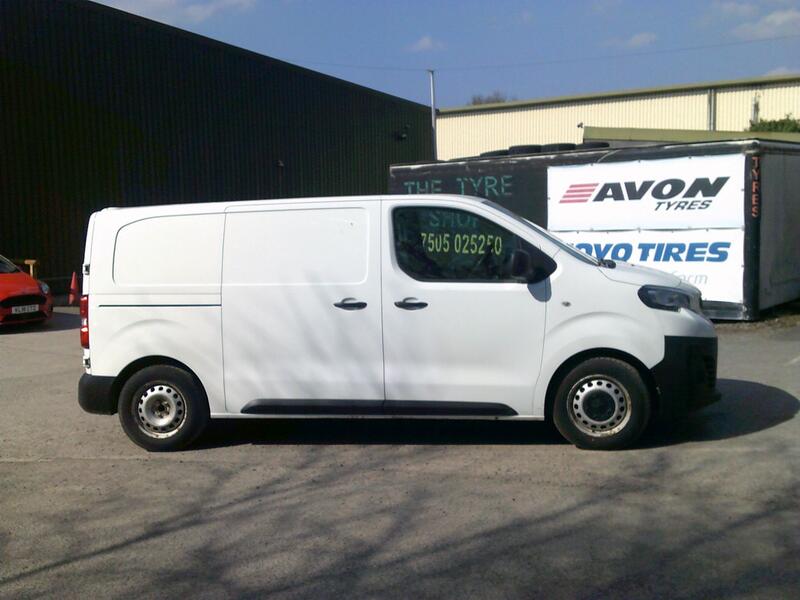 PEUGEOT EXPERT 1.5 BlueHDi 1000 Professional 2019
