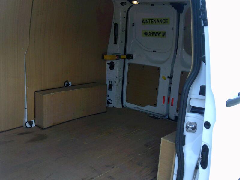 FORD TRANSIT CUSTOM 2.0 300 EcoBlue Leader 2020