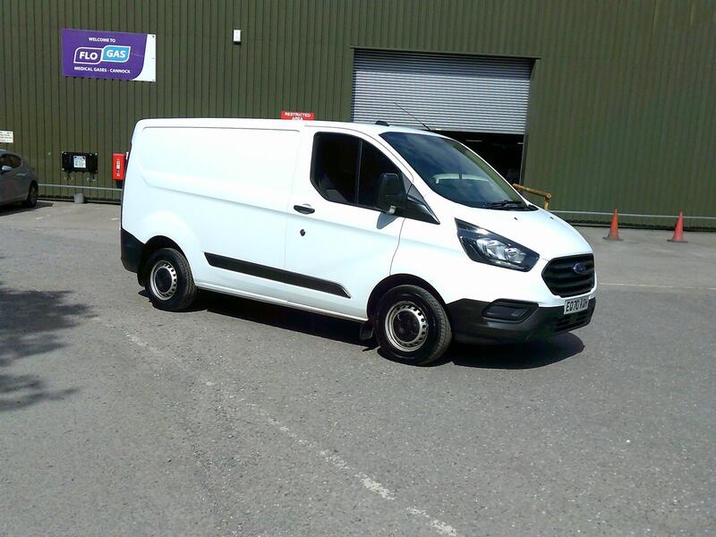 FORD TRANSIT CUSTOM 2.0 300 EcoBlue Leader 2020
