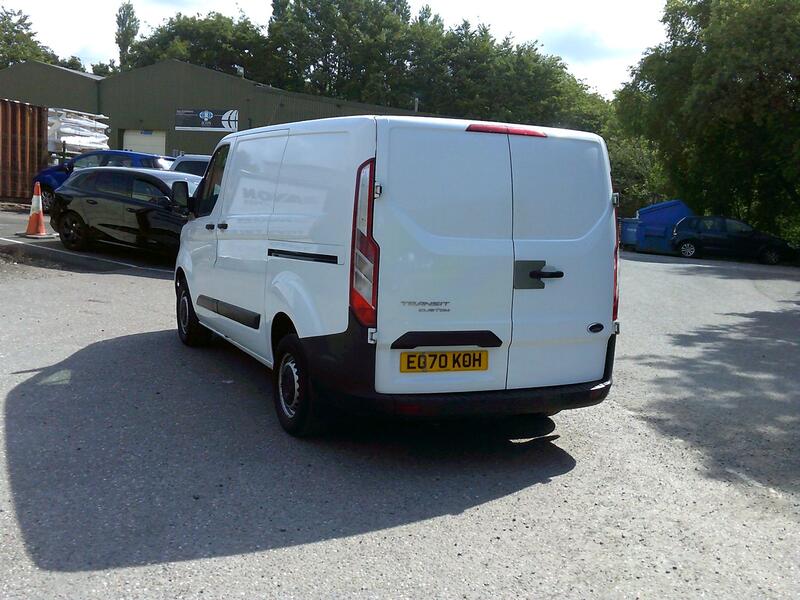 FORD TRANSIT CUSTOM 2.0 300 EcoBlue Leader 2020