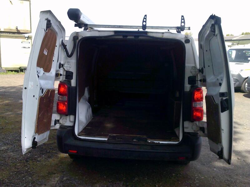 PEUGEOT EXPERT 1.5 BlueHDi 1200 Professional 2019