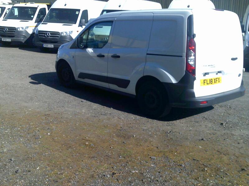 FORD TRANSIT CONNECT 1.5 TDCi 200 2018