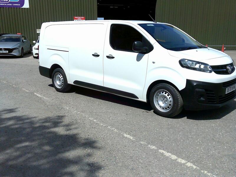 VAUXHALL VIVARO 1.5 Turbo D 2900 Dynamic 2020