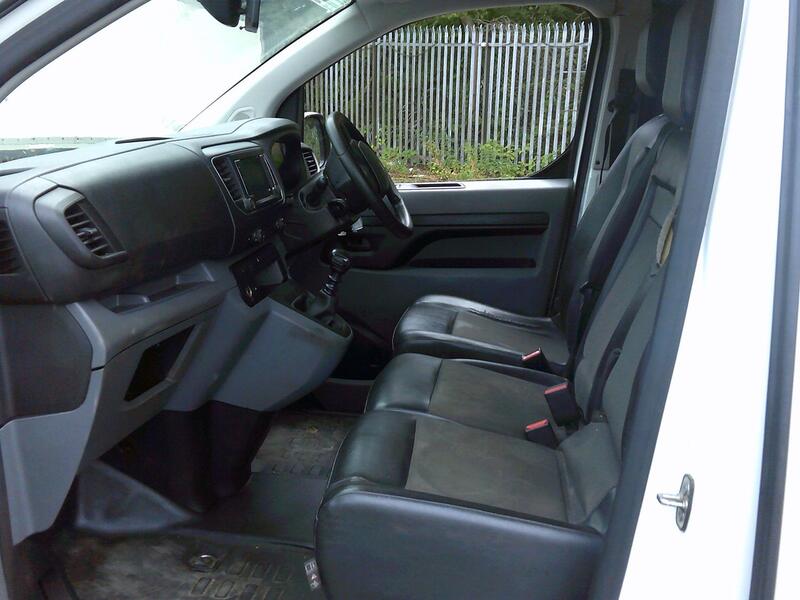 PEUGEOT EXPERT 1.5 BlueHDi 1000 Professional 2020