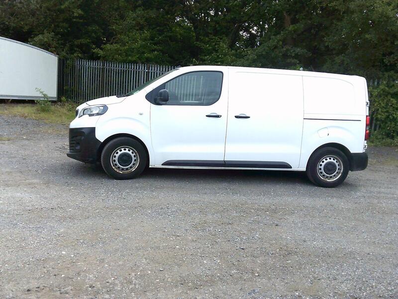 PEUGEOT EXPERT 1.5 BlueHDi 1000 Professional 2020