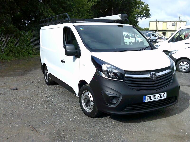 VAUXHALL VIVARO 1.6 CDTi 2700 2019